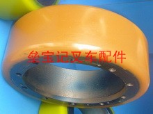 主动轮11