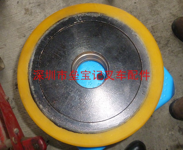 轮胎系列 前轮